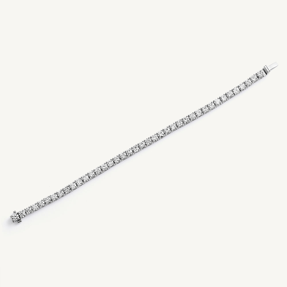 
                  
                    Classic Round Diamond Tennis Bracelet
                  
                