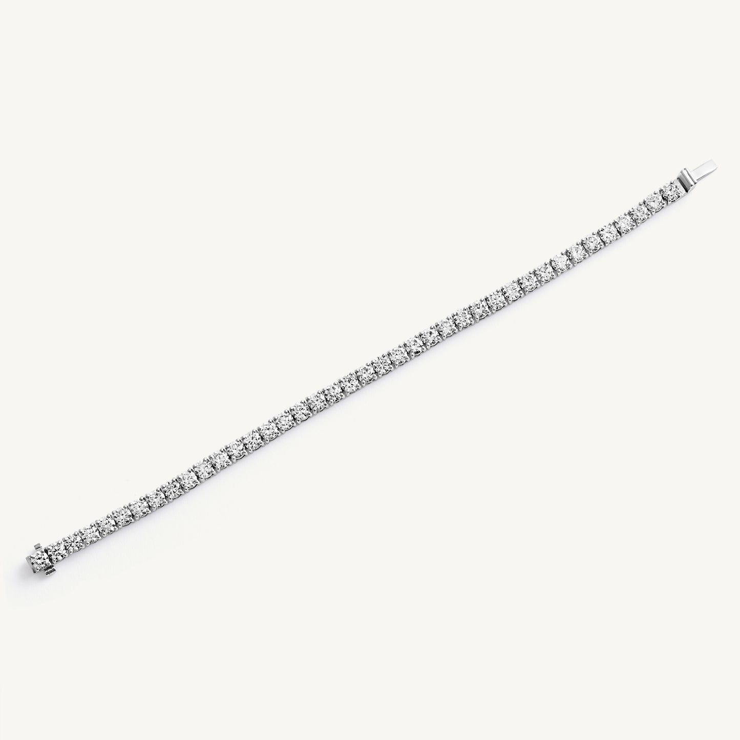 
                  
                    Classic Round Diamond Tennis Bracelet
                  
                